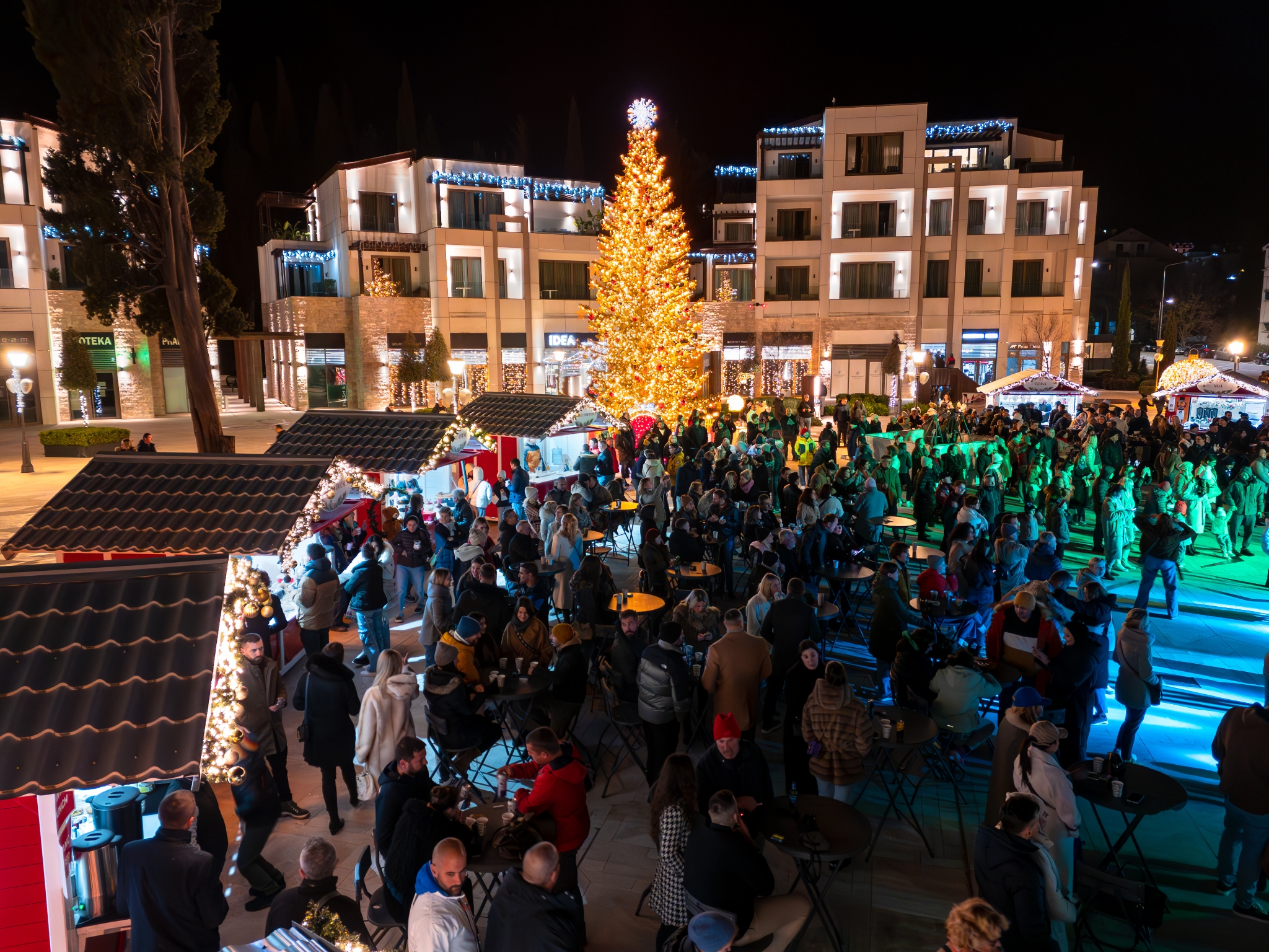festive houses Portonovi bazaar