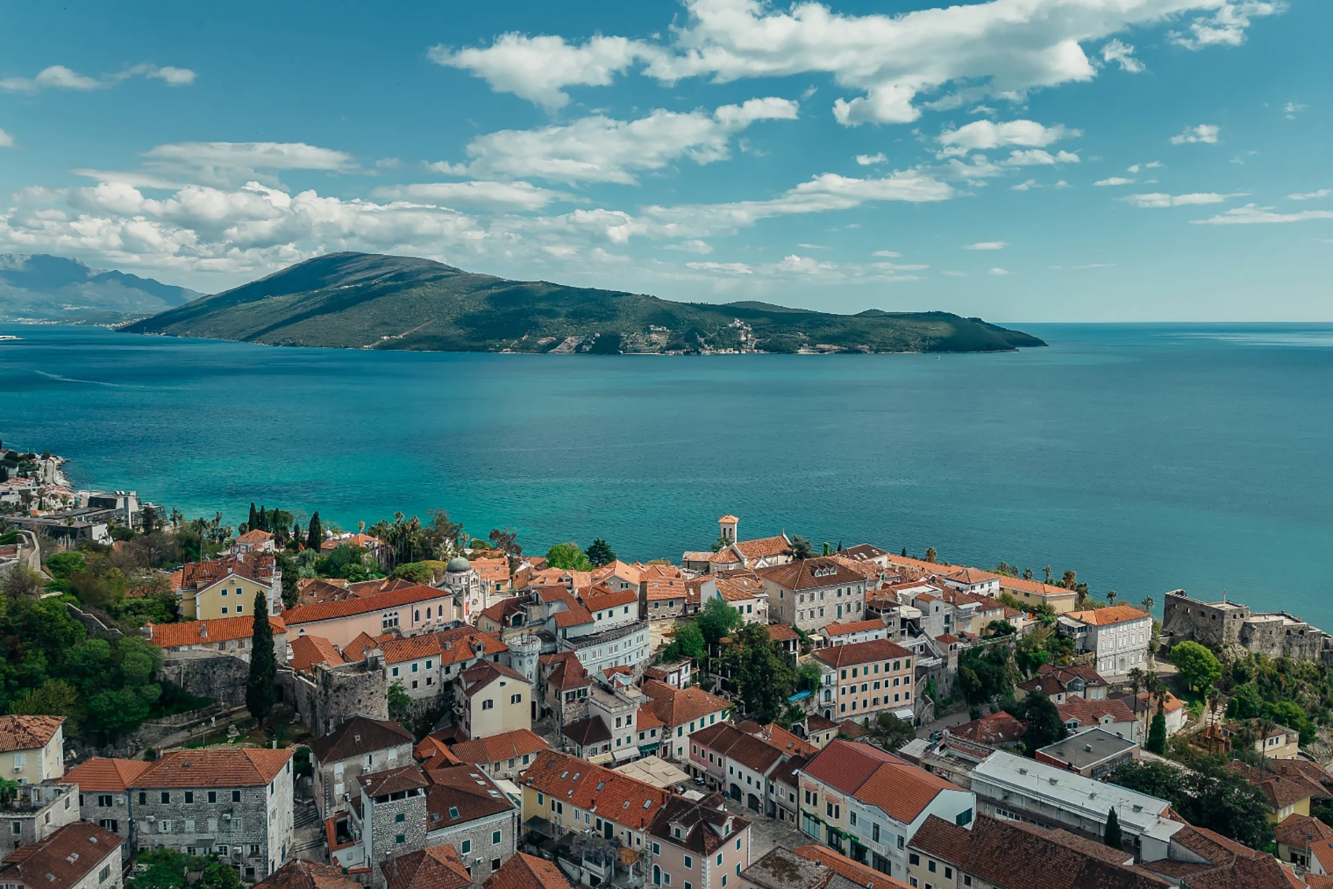 4 факта, которые нужно знать перед поездкой в Черногорию