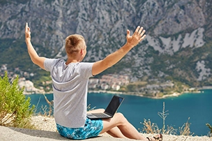 Can Foreigners and EU Residents Work from Montenegro? A Portonovi Guide